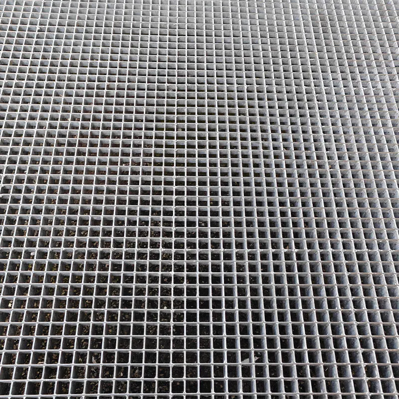 Стальная решетка с механическим замком (1)